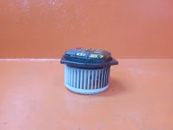 ����� ����� Nissan Elgrand ����