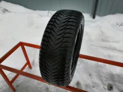 Goodyear UltraGrip 8