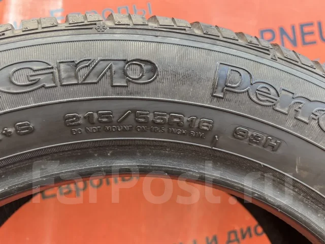 Goodyear UltraGrip Performance 2