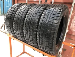 Dunlop SP Winter Ice 01