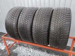 Bridgestone Blizzak LM-005