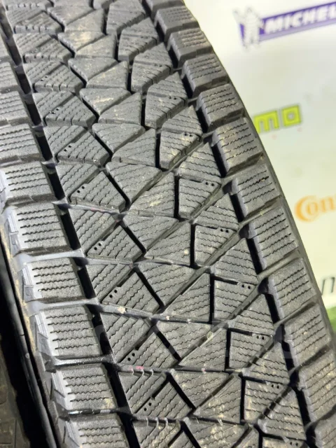 Bridgestone Blizzak DM-V2. ������, ��� �����, 2018 ���, �/�, ����� 5 % ����