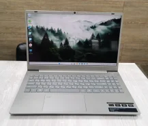 DEXP Atlas. 15.6", 4,4����, ��� 16 ��, ���� 512���, WiFi: 1, Bluetooth: 1, ����������� �� 4��. ����