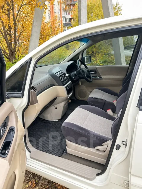 Nissan Bassara. �������, 4wd, 2.4 (150��.�.), ������ ����