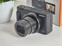Sony ZV-1. 20 � ����� ��, � ���������� ����
