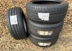 Bridgestone Potenza RE004 Adrenalin