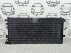 �������� ������������ Audi Q5 2018 80A816411M ����������� 5 �� DETA 80A816411M ����