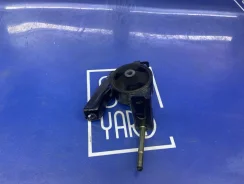 ������� ��������� Toyota Ist 2003 1237123011 NCP60 2NZFE, ������ 1237123011 ����