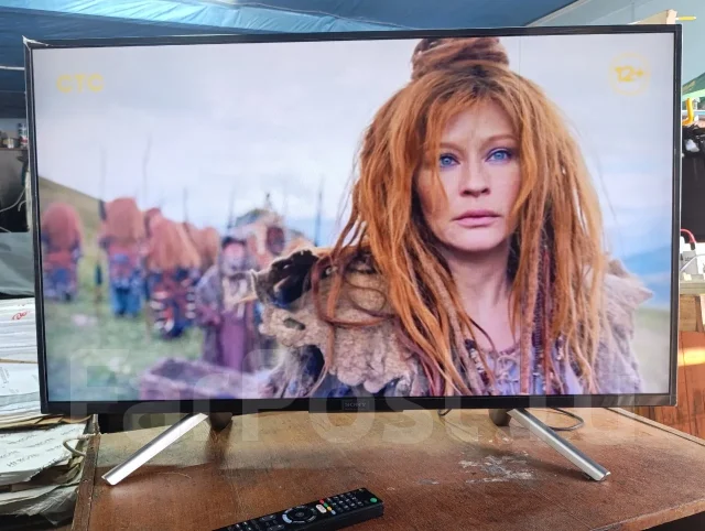 Sony KDL-43WF804. LED ����