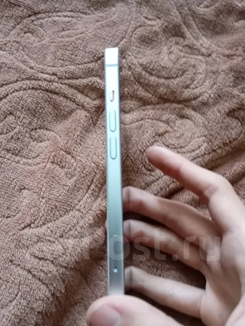 Apple iPhone 15. �/�, 128 ��, ���������, 4G LTE, NFC, eSIM, ������� ������� ����