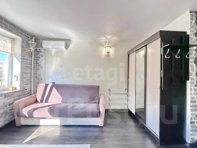��������, ����� �������� 14. ������, ���������, 17,1���.��., 6/9 ����, ������������ ������ ����