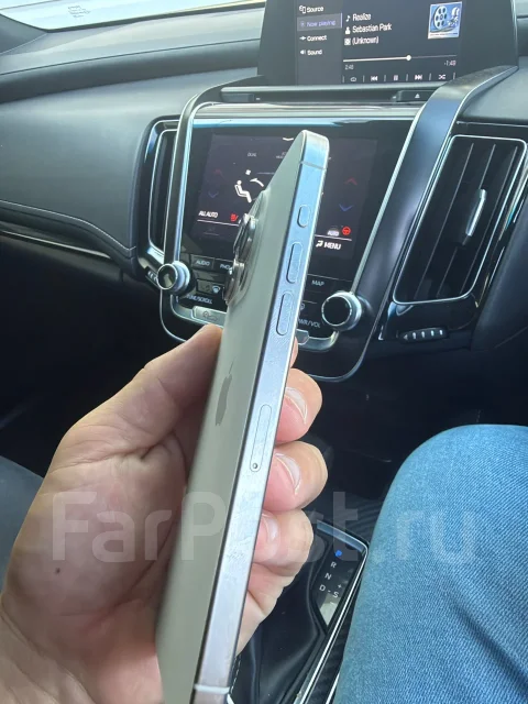 Apple iPhone 15 Pro Max. �/�, 512 ��, �����, 3G, 4G LTE, 5G, ����������, NFC, eSIM, ������� �������, ������������ ������� ����
