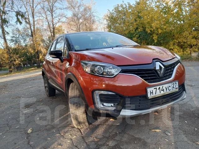Renault Kaptur. ��������, ��������, 1.6 (114��.�.), ������, 95 000����. �� ����