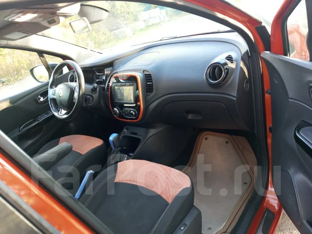 Renault Kaptur. ��������, ��������, 1.6 (114��.�.), ������, 95 000����. �� ����