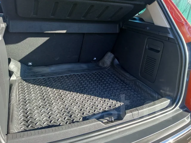 Renault Kaptur. ��������, ��������, 1.6 (114��.�.), ������, 95 000����. �� ����