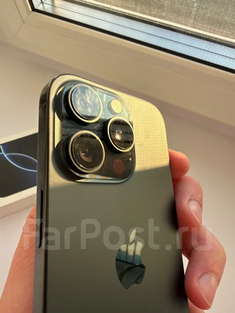 Apple iPhone 16 Pro. �/�, 256 ��, ������, 3G, 4G LTE, 5G, ����������, NFC, eSIM, ������� �������, ������������ ������� ����