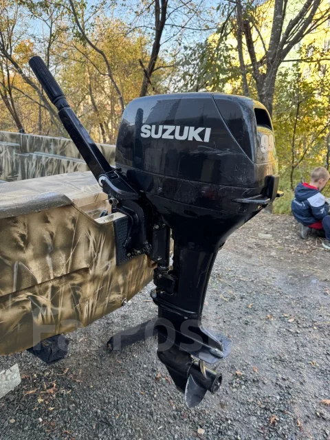 Suzuki. 9,9��.�., 2-�������, ����������, ���� S (381 ��), 2011 ��� ����