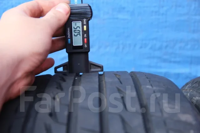 Bridgestone Alenza LX100