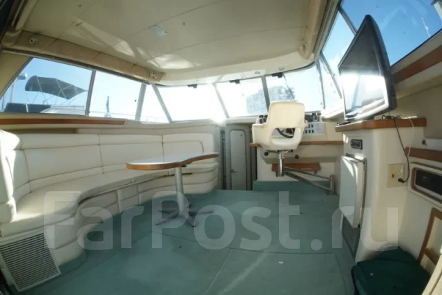 Searay. 1995 ���, ����� 11,28��., ��������� ������������, 600��.�., ������. ��� ����� �� ������������ ����