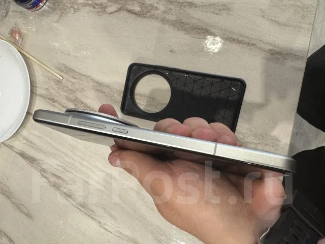 Xiaomi 15 Ultra. �/�, 512 ��, 3G, 4G LTE, 5G, Dual-SIM, NFC, eSIM, ������� �������, ������������ ������� ����
