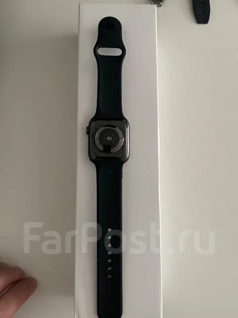 Apple Watch Series 5. GPS, SIM-����� ����