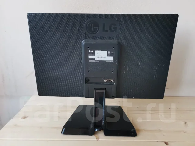 LG. 19", ���������� �� (LCD, LED, QLED) ����