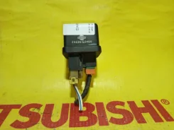 ���� �������� ������ Nissan Mistral TD27TI R20 Nissan Mistral 25230G2400 ����