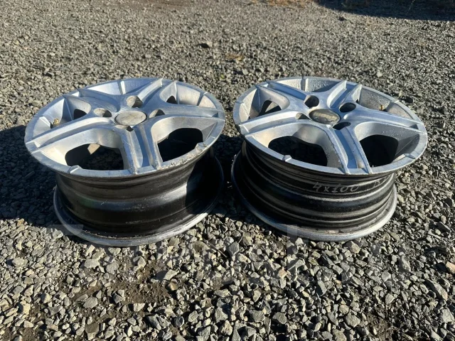 4Go. 5.0x13", 4x100, �� 56,1���. ����