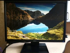 Acer. 22" ����