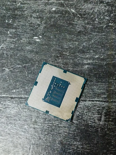 Intel Core i5-4590T ����