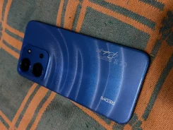Xiaomi Redmi 15C. �/�, 256 ��, ���������, �����, ������, 3G, 4G LTE, 5G, Dual-SIM, ����������, NFC ����