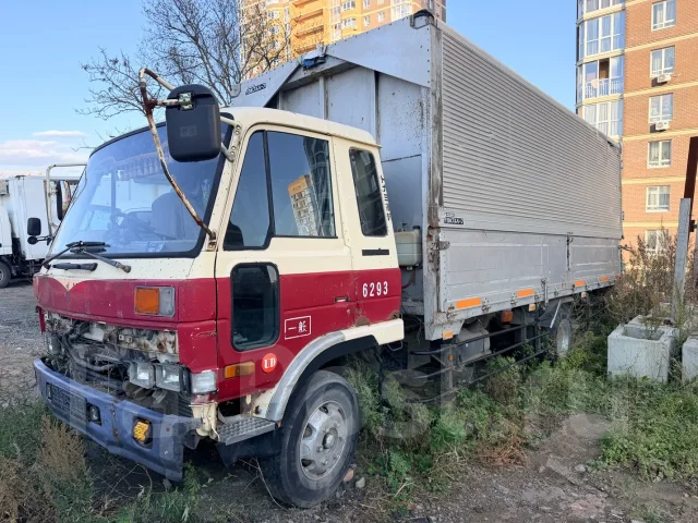 Nissan Diesel Condor ����