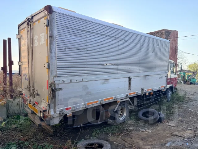 Nissan Diesel Condor ����