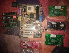 Socket 370 ����