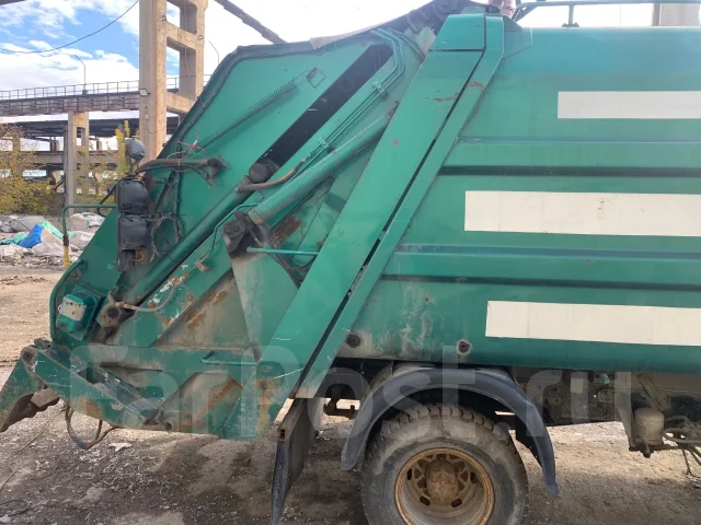 Tata 613 ����