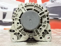 ��������� Volkswagen Touareg 021903026B 7L 3.2 BMV 021903026B ����