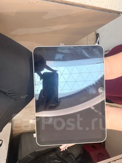 Apple iPad 11. 11 ������, ������ 128 �� ����