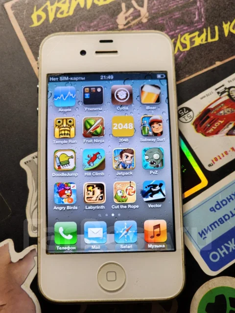 Apple iPhone 4. �/�, 8 ��, �����, 3G ����