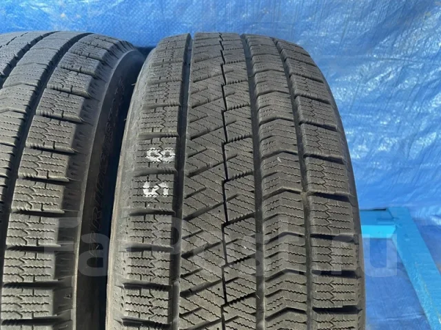 Bridgestone Blizzak VRX2