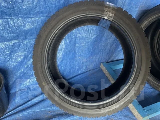 Bridgestone Blizzak VRX2