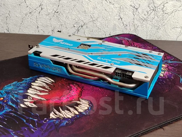 Radeon RX 590 ����