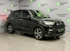 Toyota Raize. �������, ��������, 1.0 (98��.�.), ������, 48 000����. �� ����