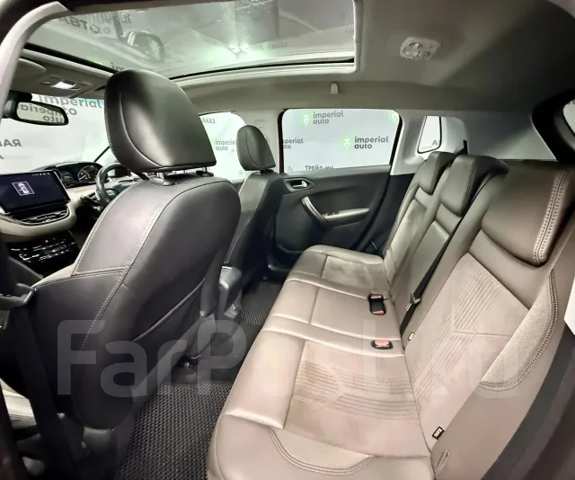 Peugeot 2008. �������, ��������, 1.2 (82��.�.), ������, 128 000����. �� ����