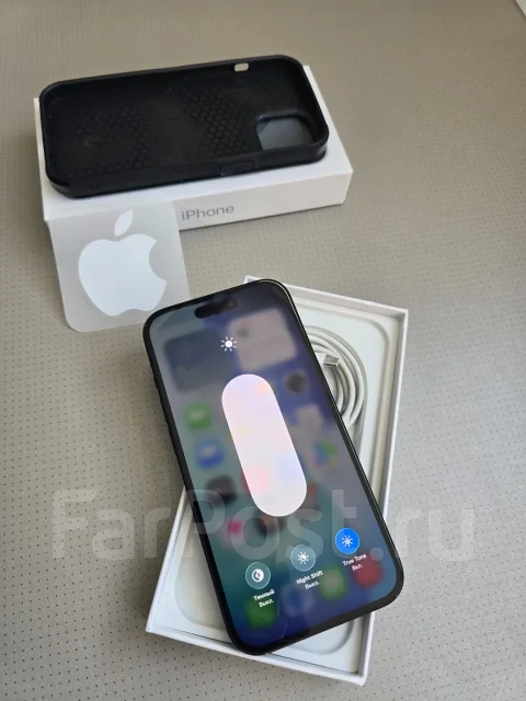 Apple iPhone 15. �/�, 128 ��, ������, 4G LTE ����