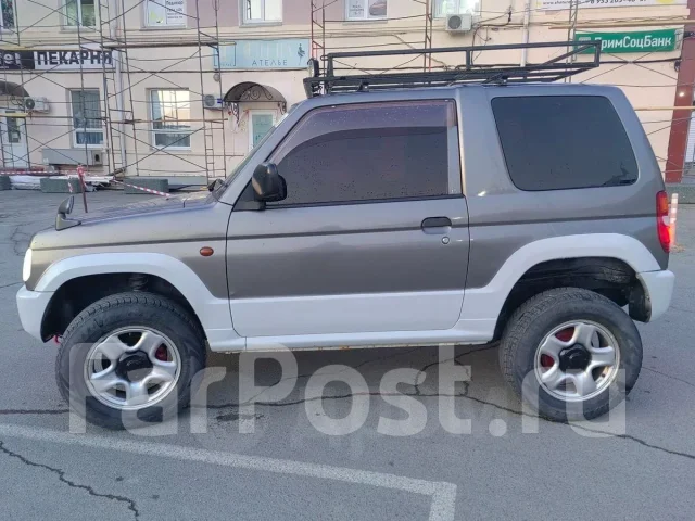 Mitsubishi Pajero Mini. �������, 4wd, 0.7 (52��.�.), ������, 190����. �� ����