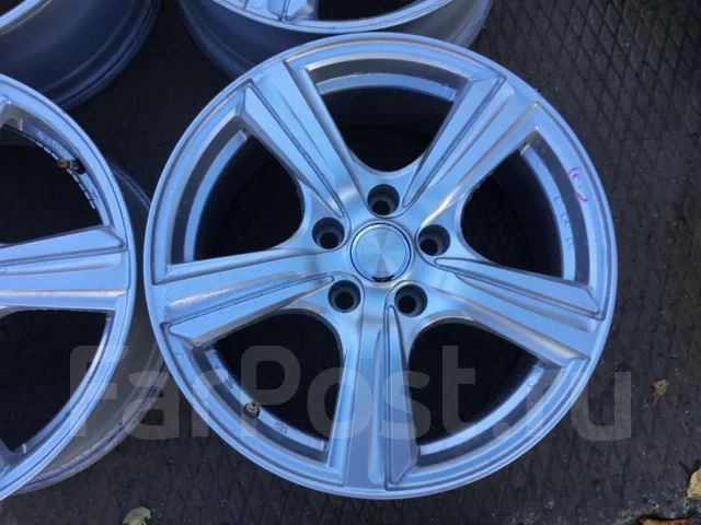 Violento. 7.0x17", 5x114.3, ET39, �� 60,1���. ����