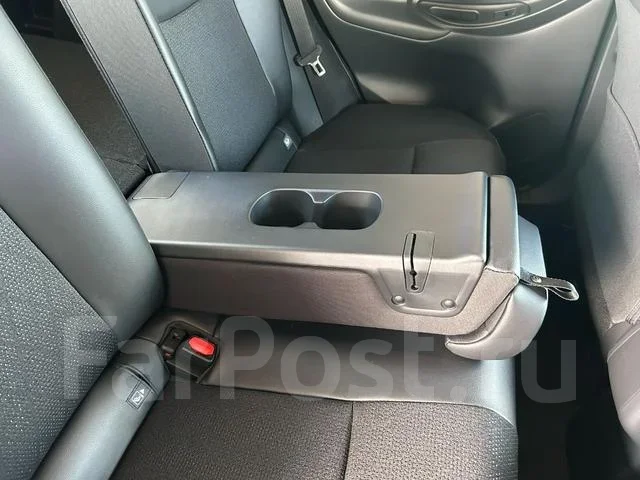 Toyota Yaris Cross. �������, 4wd, 1.5 (120��.�.), ������, 25 000����. ��, �/�, ��� ���. ��� ����� �� ������������ ����