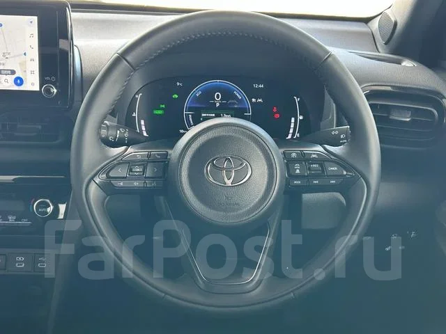 Toyota Yaris Cross. �������, 4wd, 1.5 (120��.�.), ������, 25 000����. ��, �/�, ��� ���. ��� ����� �� ������������ ����