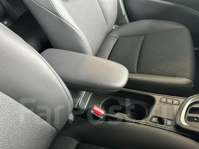 Toyota Yaris Cross. �������, 4wd, 1.5 (120��.�.), ������, 25 000����. ��, �/�, ��� ���. ��� ����� �� ������������ ����