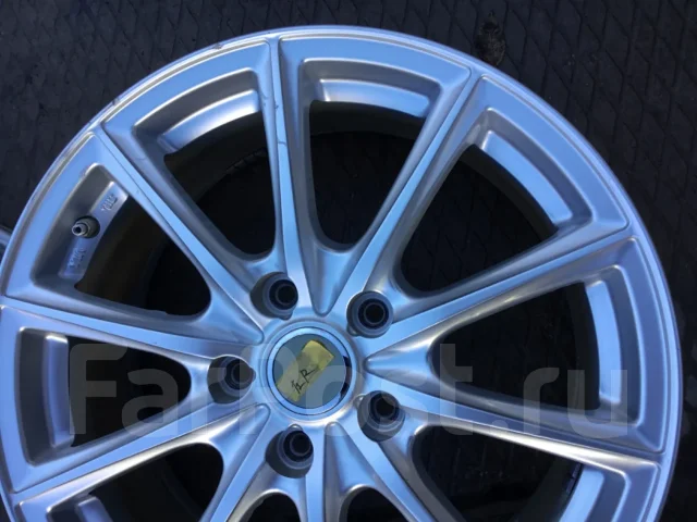 Bridgestone. 7.0x17", 5x114.3, ET53, �� 73,1���. ����